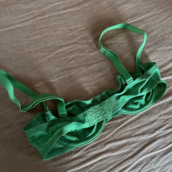 Cuup Balconette in Grass - 30b - Picture 3 of 3